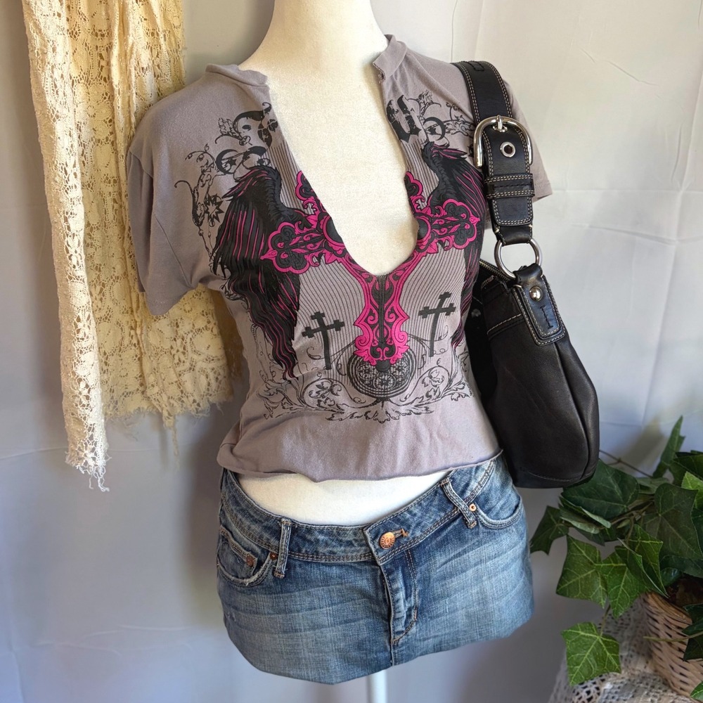 Y2K Grunge Urban Rose Grey Graphic Wing Cross Deep V-Neck Tee Shirt